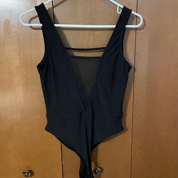 Black bodysuit BUNDLE small - Picture 8 of 10